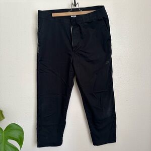 Nike Men's Sportswear Style Essentials Woven Unlined Sneaker Pants Size 36